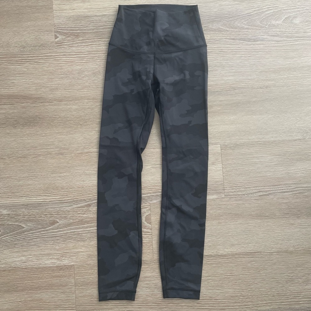 Lululemon Black Camo Wunder Under Leggings size 0 NWOT